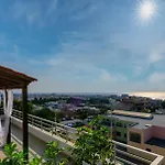Harama House - Seaview City Apt.