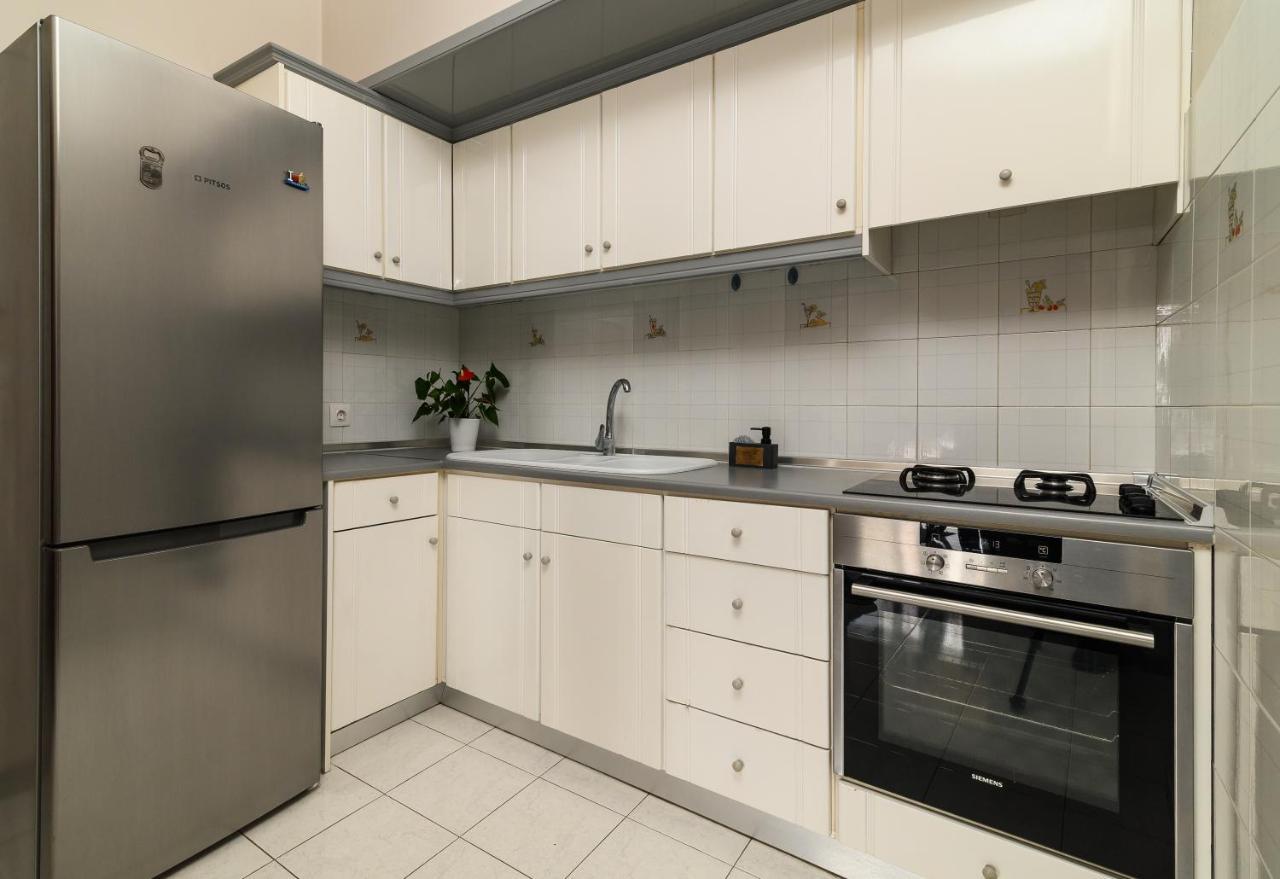 Harama House - Seaview Apt. Rhodes City